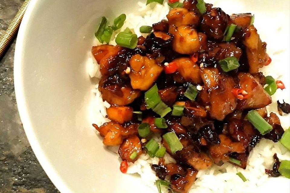 Caramelized Asian Chicken Recipe: A 20-Minute Restaurant-Worthy Stir-Fry Dinner