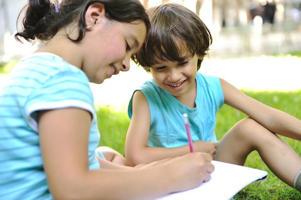 Summer Activities: 3 Great Reasons to Encourage Kids to Keep a Summer Journal