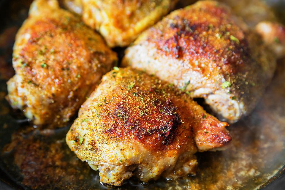 4-Ingredient Ranch Baked Chicken Recipe Is a Dinner Homerun