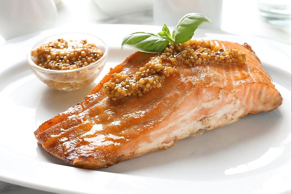 5-Ingredient Mustard Salmon Recipe: A 5-Star, 15-Minute Fish Recipe