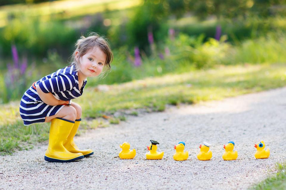 5 Steps to Walk With Confidence - So Your Children Will, Too!