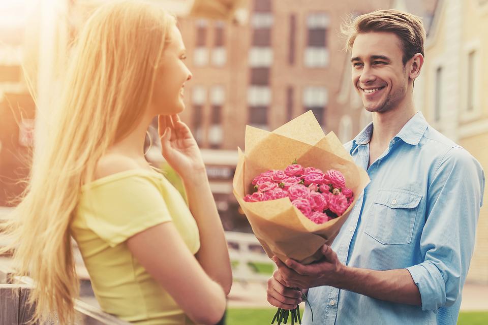 How to Prepare for a First Date: 5 Ways to Ease First-Date Jitters