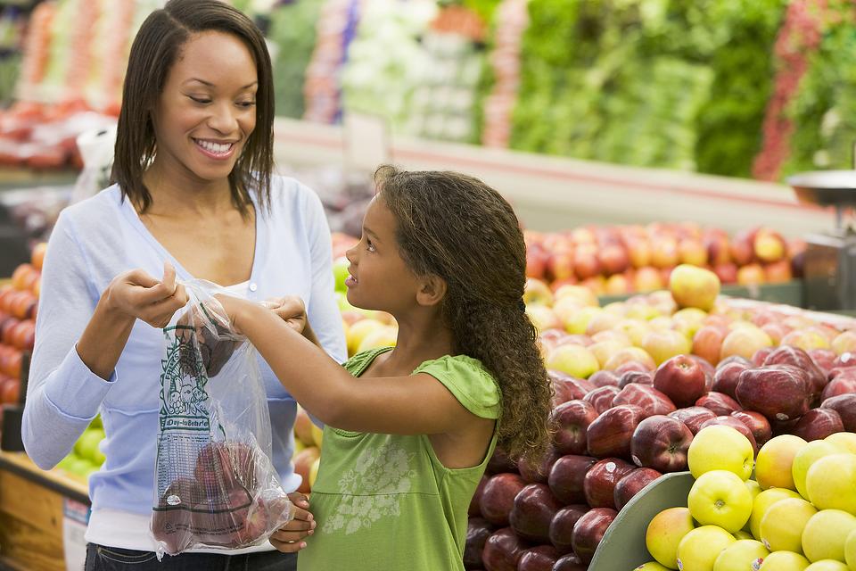 Back-to-School Nutrition: 5 Tips for Healthier Grocery Shopping & Family Meals