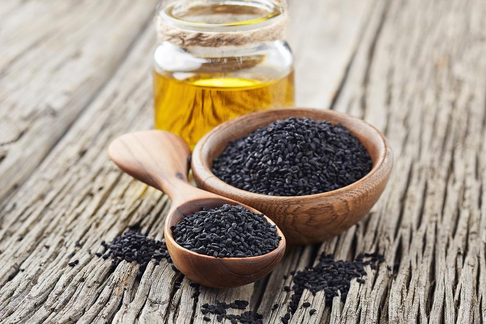 Black Seed Oil: Discover the Health Benefits of Black Cumin Seed Oil