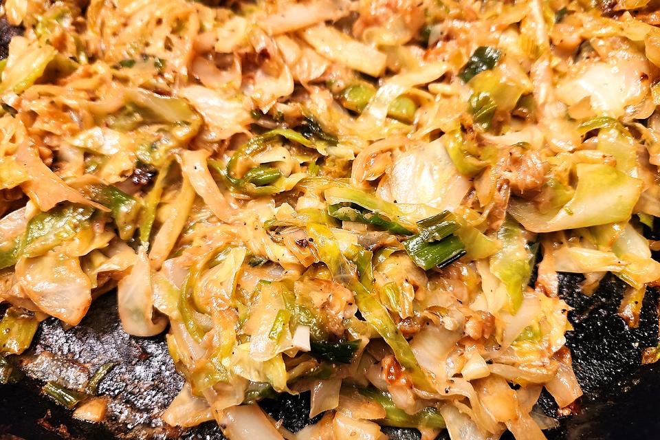 Creamy Caramelized Cabbage Recipe Is Hard to Stop Eating (20 Minutes) by Donna John