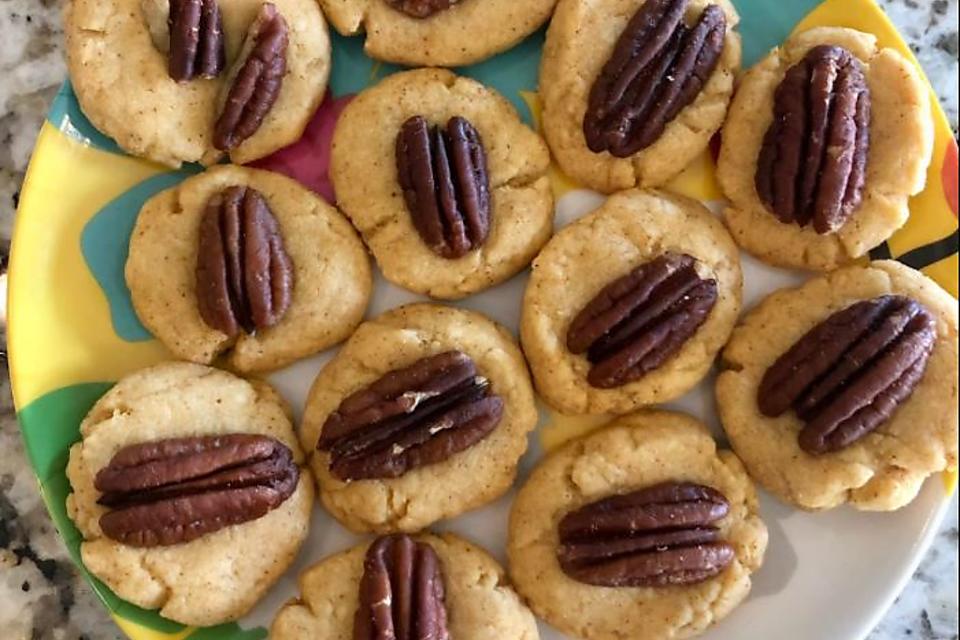 Gluten-free Crispy Cheese Wafers Recipe Is Not Your Typical Christmas Cookie