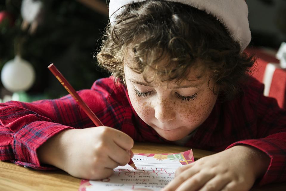 Do Your Kids Hand Write Thank You Notes Cards Or Letters Here S Why They Should Parenting 30seconds Mom