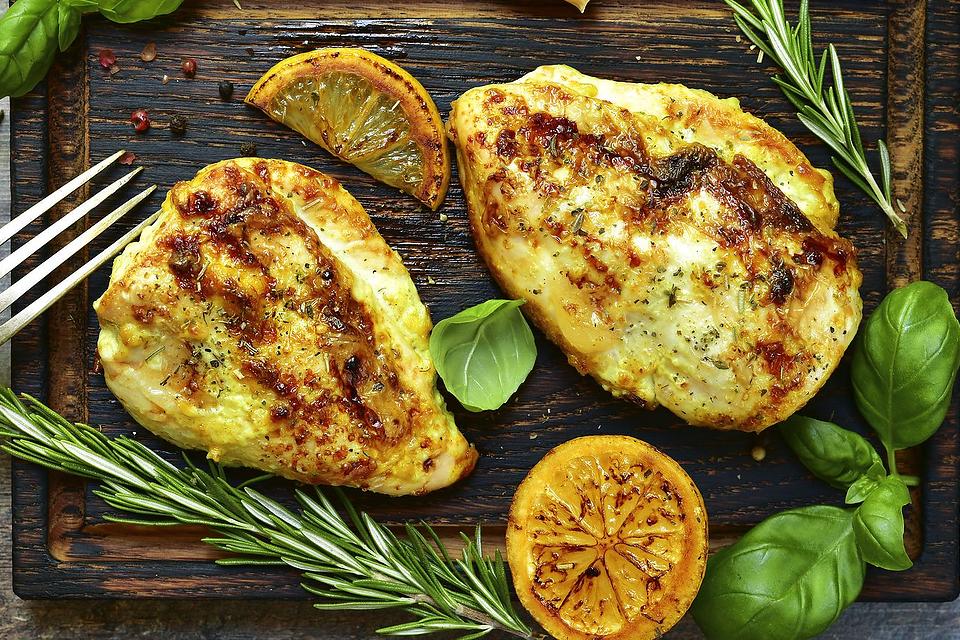 Chef's 5-Ingredient Juicy Italian Lemon Chicken Breast Recipe Cooks In Less Than 10 Minutes