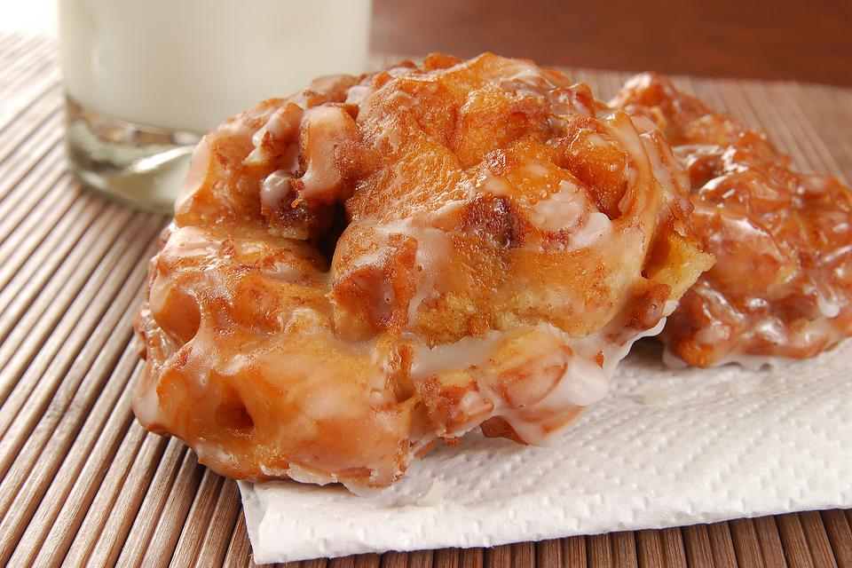 OMG 20-Minute Apple Fritter Recipe With a Cinnamon Sugar Glaze