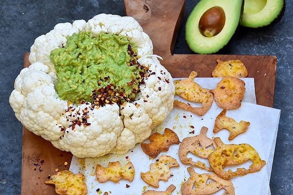 Healthy Halloween Ideas: Guacamole "Brain" Dip Recipe With Spooky Tortilla Crisps