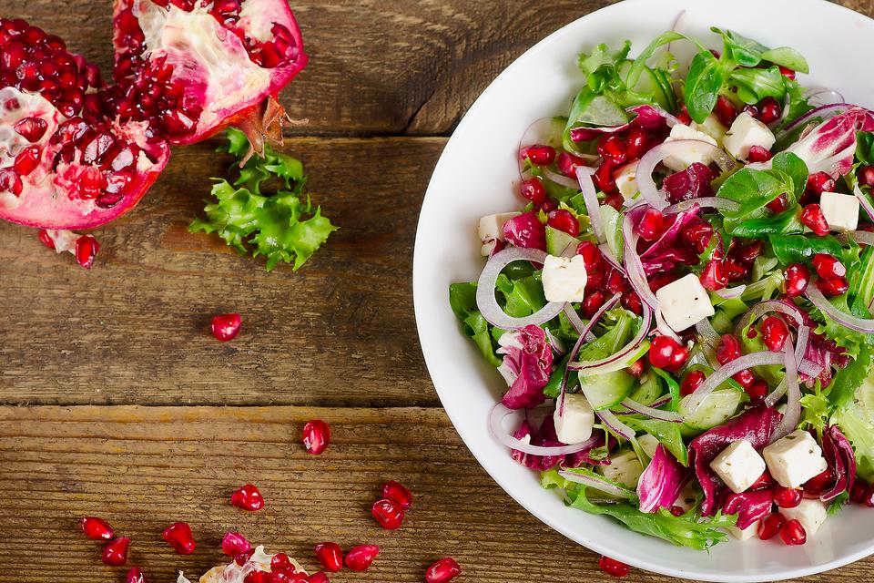 Healthy Salads 5 Hacks to Help You Make the Perfect Salad in Less