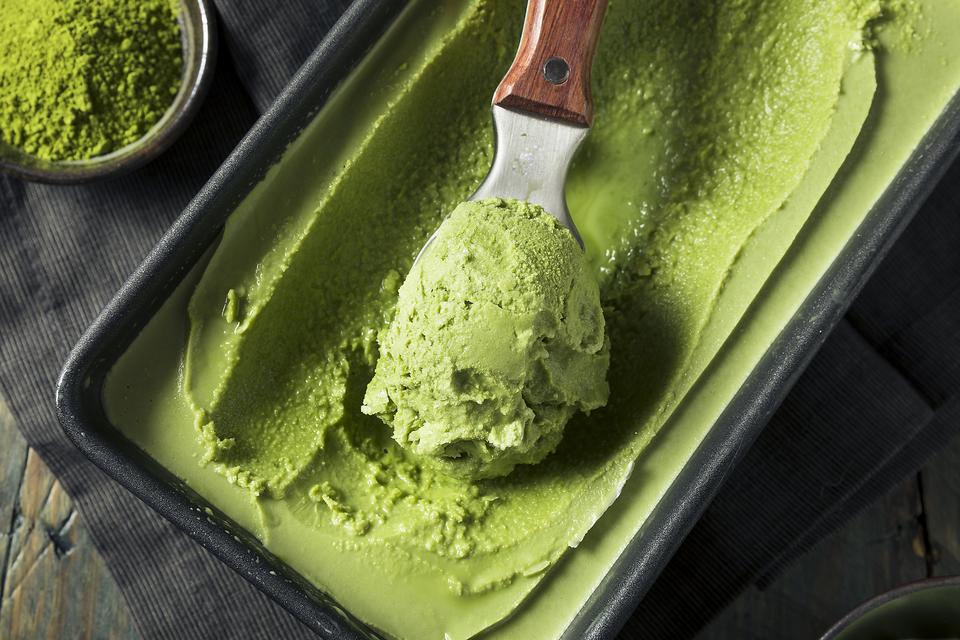 Creamy Sweet Matcha Green Tea Ice Cream Recipe: 4 Ingredients, No Ice Cream Maker