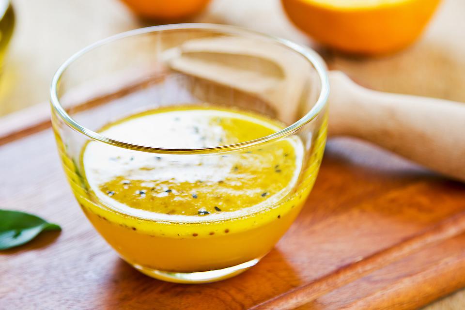 Honey Tangerine Salad Dressing Recipe: A Bright Tangerine Vinaigrette Recipe to Drizzle on Those Greens