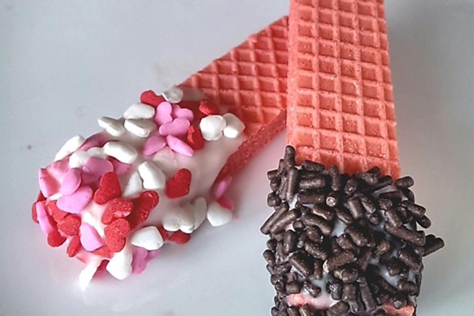 A Fun No-Bake Valentine’s Day Wafer Cookie Recipe You'll Be Sweet On