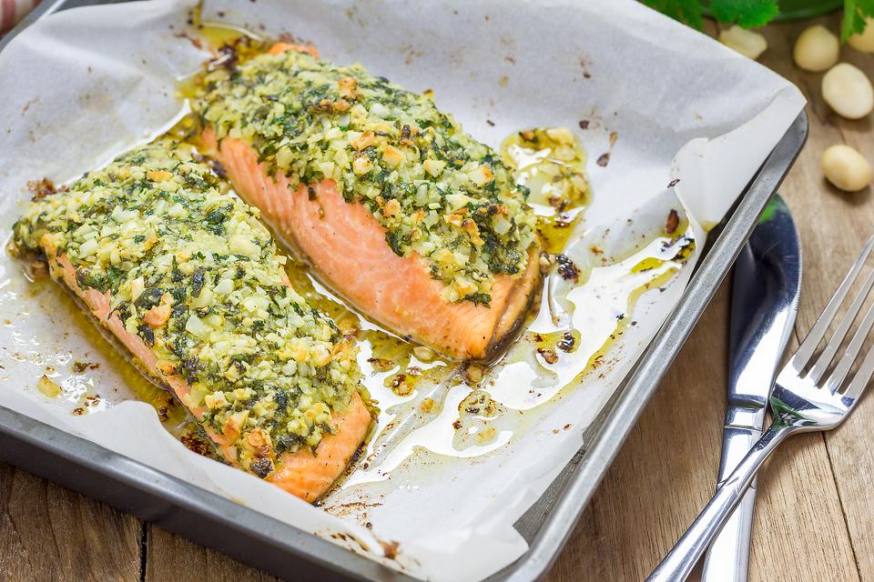 This Easy Pistachio-Crusted Salmon Recipe Is Ready in Less Than 30 Minutes (Seriously)