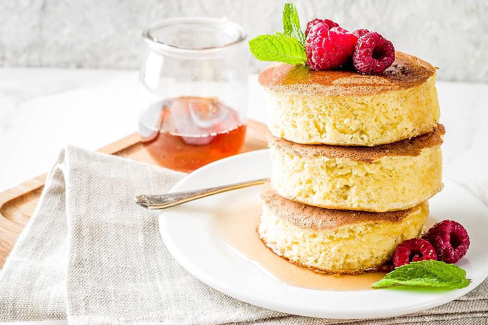 Easy Soufflé Pancakes Recipe: Japanese Pancakes = Light & Fluffy