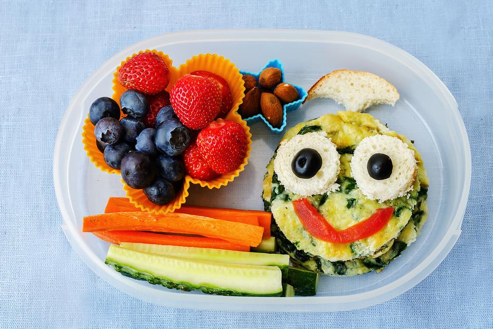 Kids Afraid to Try New Foods? You’ll Make a Face at This Tip!