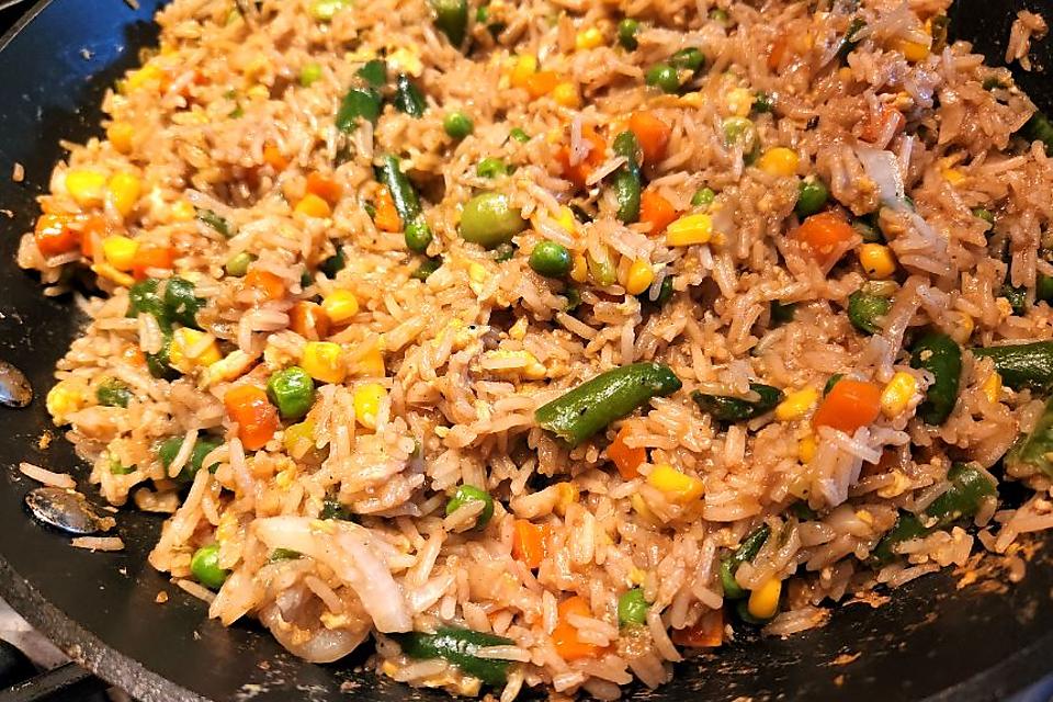 20-Minute Korean Bulgogi Fried Rice Recipe Will Be Your New Favorite