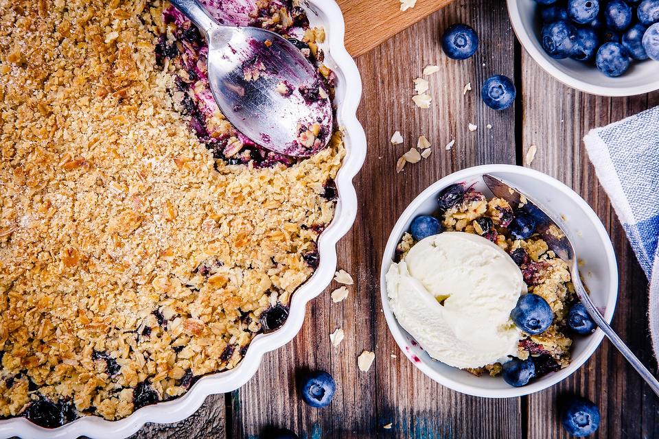 Meghan Markle's Ginger Berry Crumble Recipe: There May Be Another Rumble Over This Royal Crumble Recipe