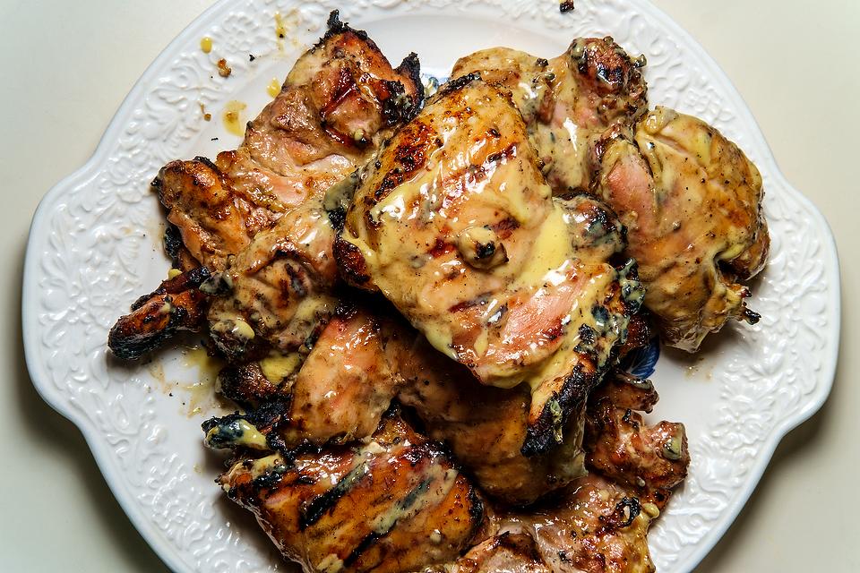 This Man Pleasin' Baked Chicken Recipe Just Won't Go Away (4 Ingredients)