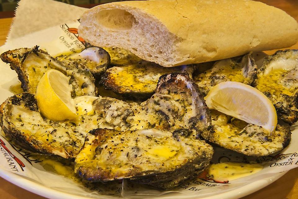 New Orleans Charbroiled Oysters Recipe: Cheesy Garlic Butter Grilled ...