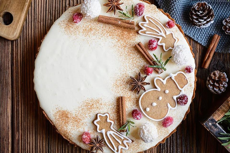 No-Bake Gingerbread Cheesecake Recipe Is a Christmas Miracle