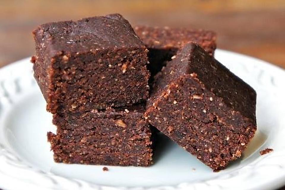 A Nutritious No-Bake Energy Bar Recipe From a Registered Nurse