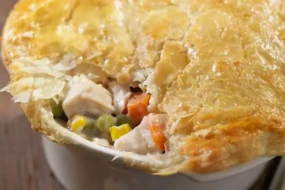 Dairy-free Creamy Chicken Pot Pie Recipe: Delicious Without the Dairy