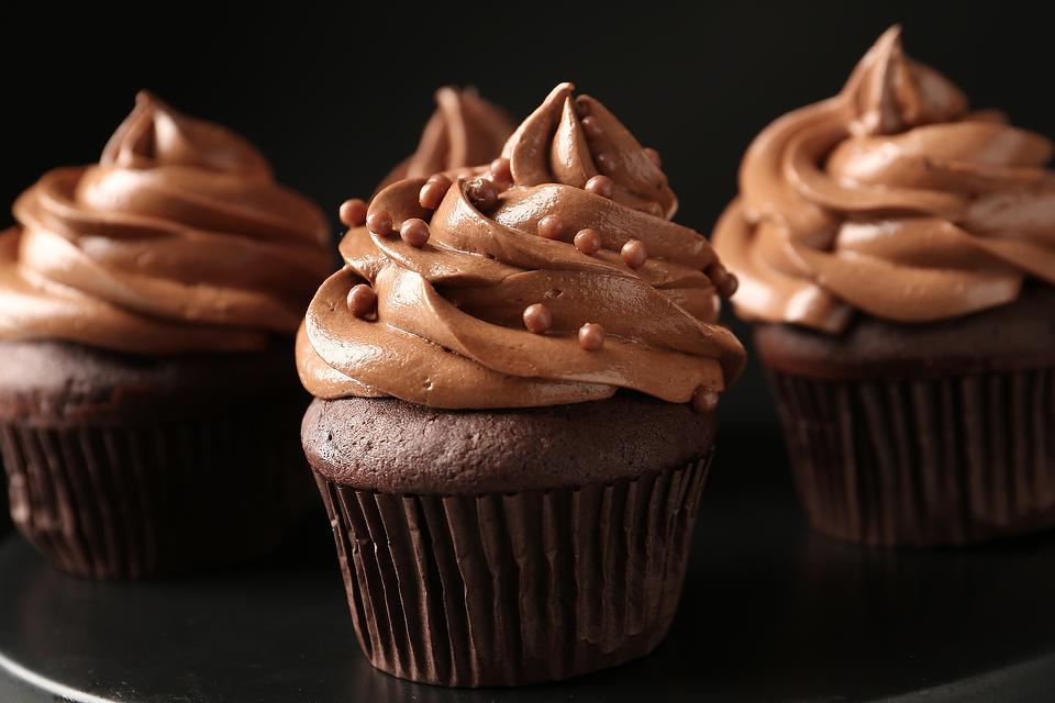 Moist One-Bowl Chocolate Cupcakes Recipe: The Sweet Baking Therapy You Need