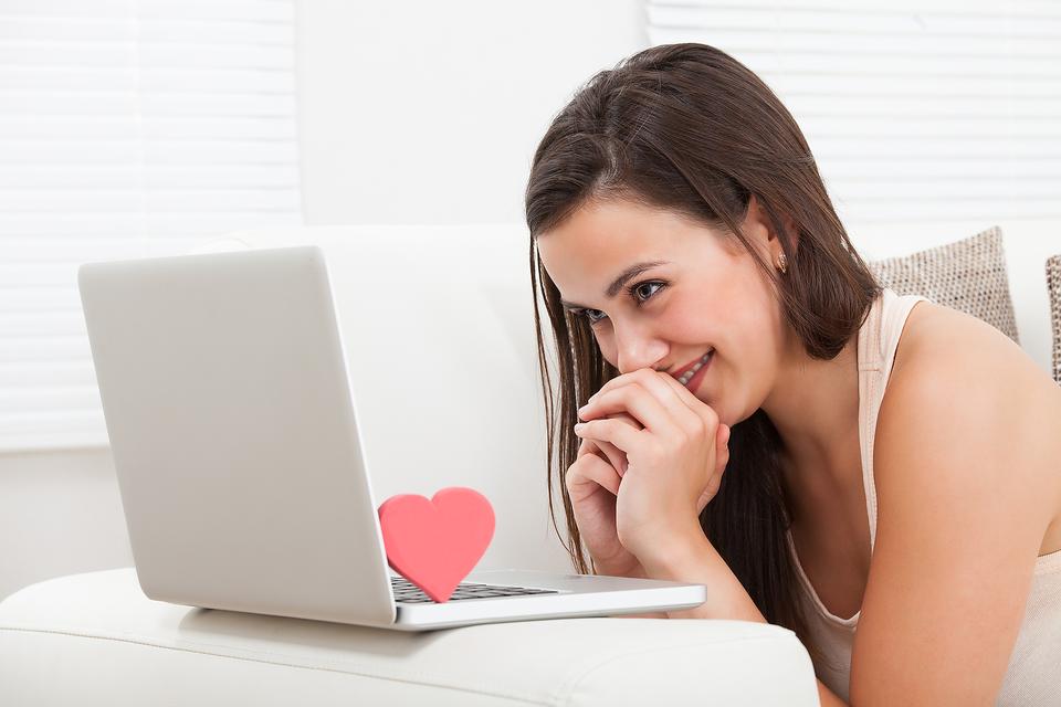 Online Dating Advice: 5 Tips for Navigating the World Of Online Dating