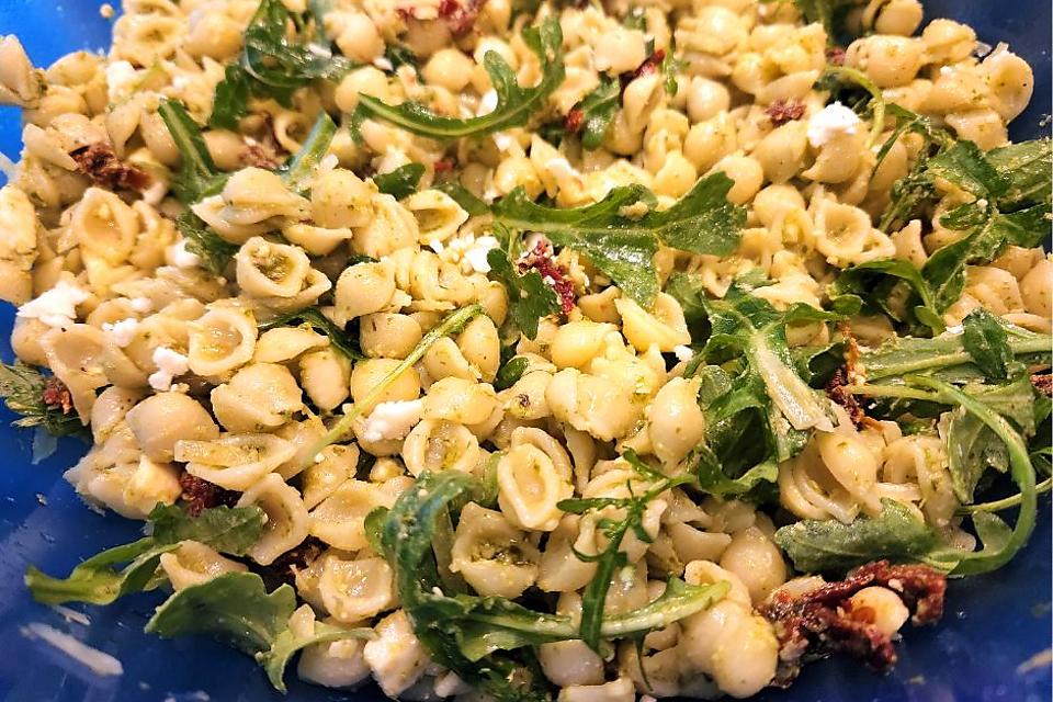 Pesto Pasta Salad Recipe With Feta, Sundried Tomatoes & Arugula