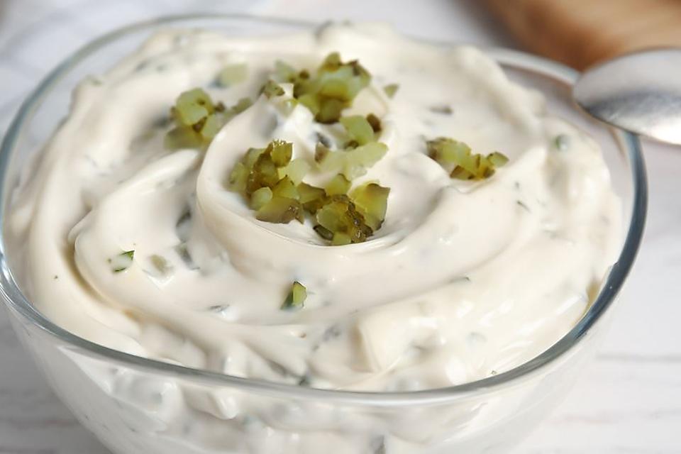 Snoop Dogg's Tartar Sauce Recipe Has a Secret Ingredient (It's Not What You Think)