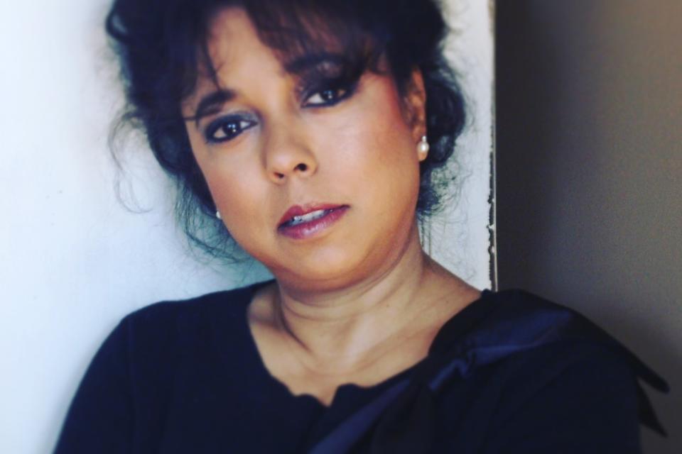 #30Seconds In-Depth: Spring Fashion Do's, Don’ts & Trends With Designer Sujata Gazder!