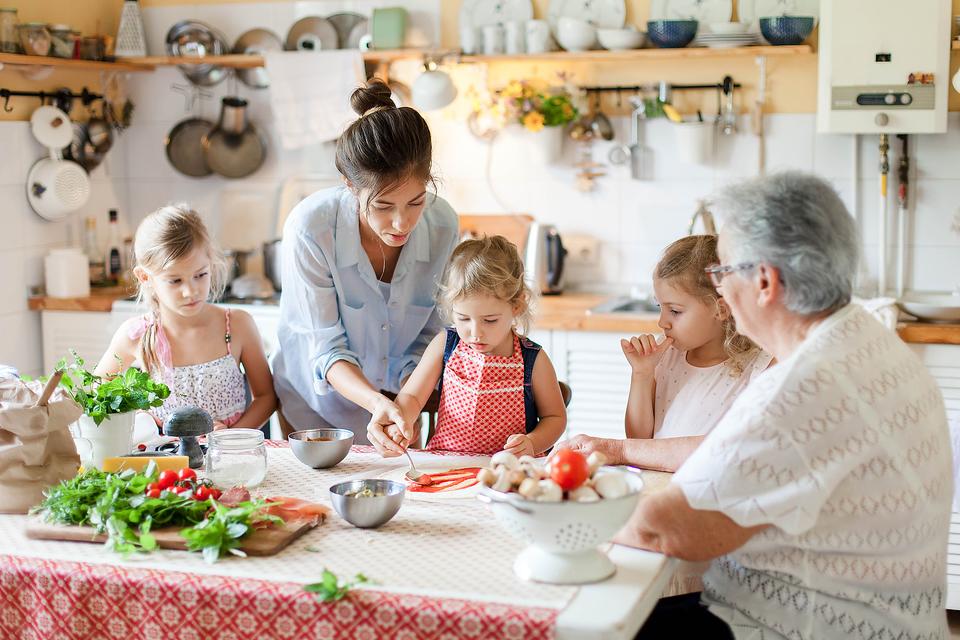 Nutrition in the Kitchen: What we can learn from children by cooking  together! - Lively Eaters