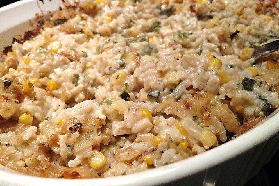 This Creamy Poblano Rice Casserole Recipe Will Leave You Speechless