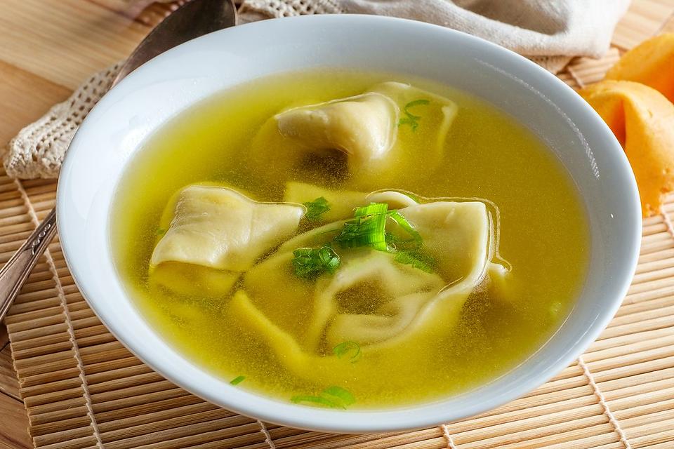 Easy Wonton Soup Recipe (With Frozen Wontons) - Beautiful Life and Home